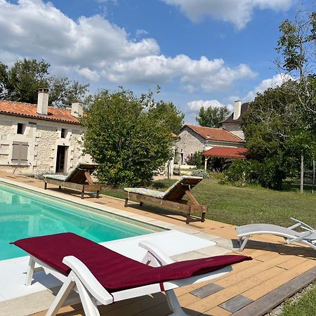 Maison Perigord Vert Piscine Et Spa La Roche-Chalais 외부 사진
