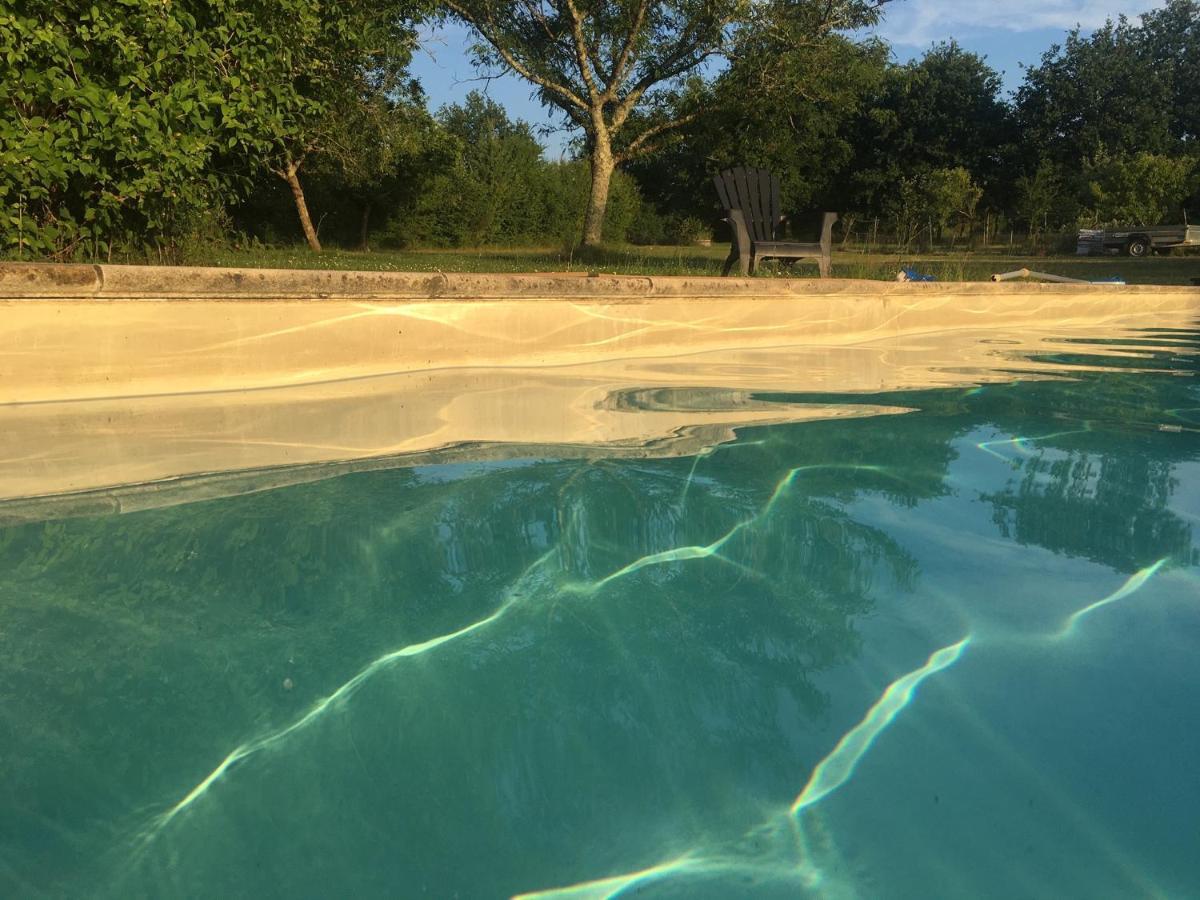 Maison Perigord Vert Piscine Et Spa La Roche-Chalais 외부 사진